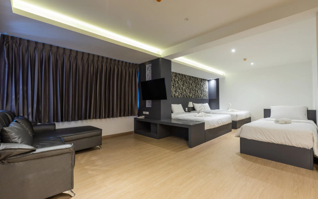 Siam Star Hotel