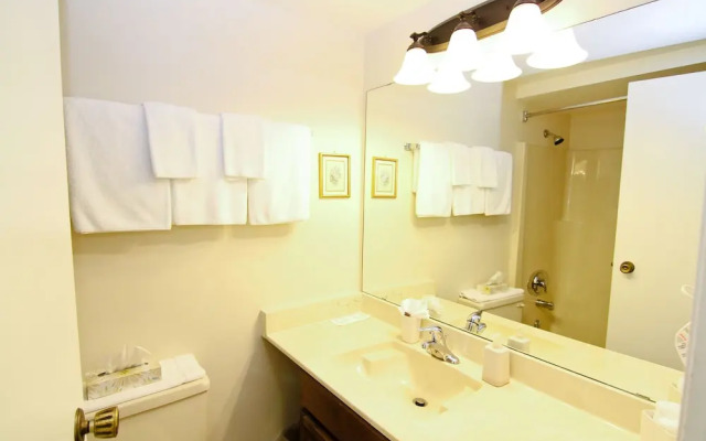 Heron's Landing Hotel