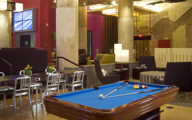 Aloft Dallas Downtown