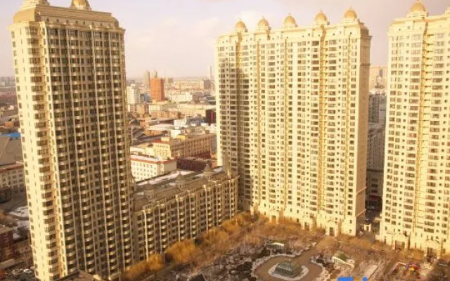 Baoyu Rongyao Shangcheng Fashion International Apartment (Harbin Central Street Flagship)