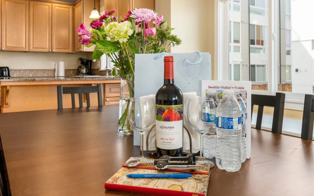 Seattle Vacation Home: Life's A Game