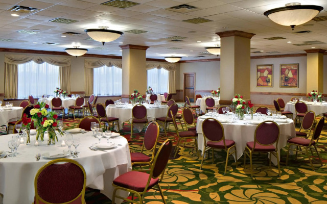 Radisson Hotel Cedar Rapids