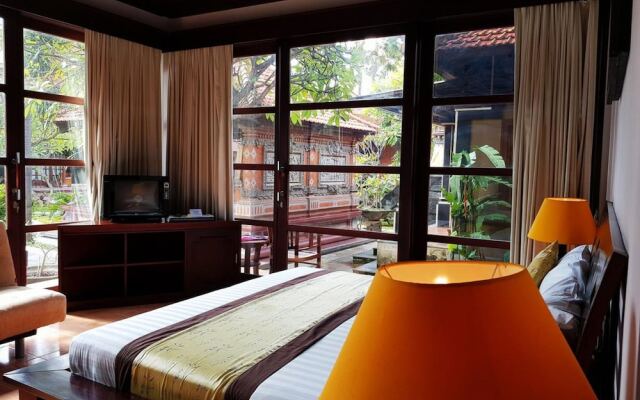 D'Kubu Legian Villa & Guest House