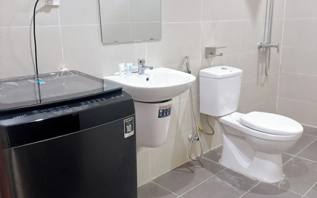 Louis Otis Apartment 03