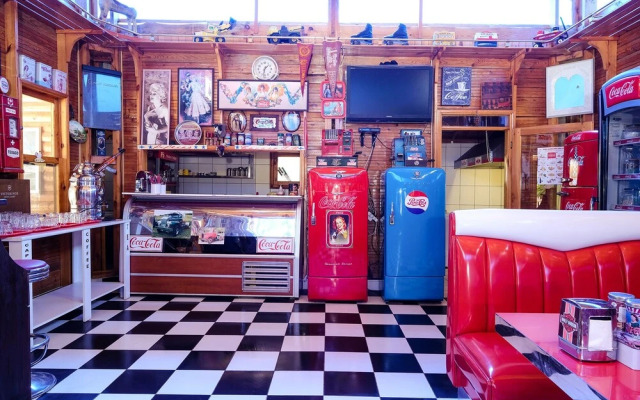 Fifties Corner