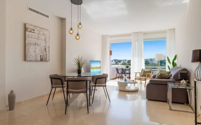 Scenic Apartment in Alcazaba Lagoon Ref M55