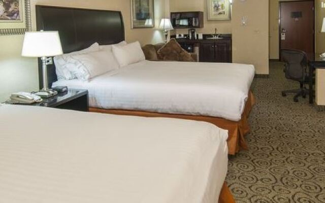 Wyndham Garden Bakersfield