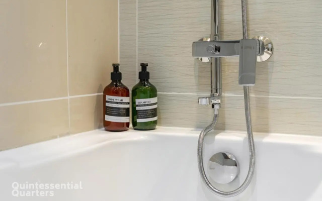 Stunning 1 BR - Centrally Located - Dubai Marina