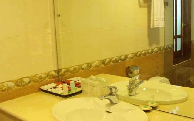 Hanoi Legacy Hotel - Hang Bac