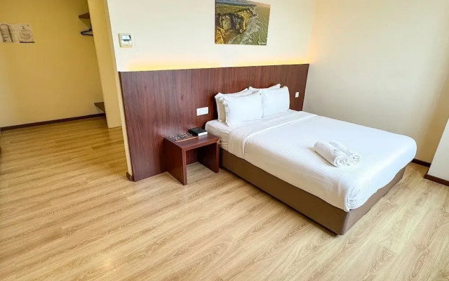 Emart Hotel Riam Sdn Bhd