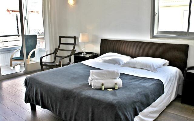 Central 1 Bedroom in Luxurious Residence