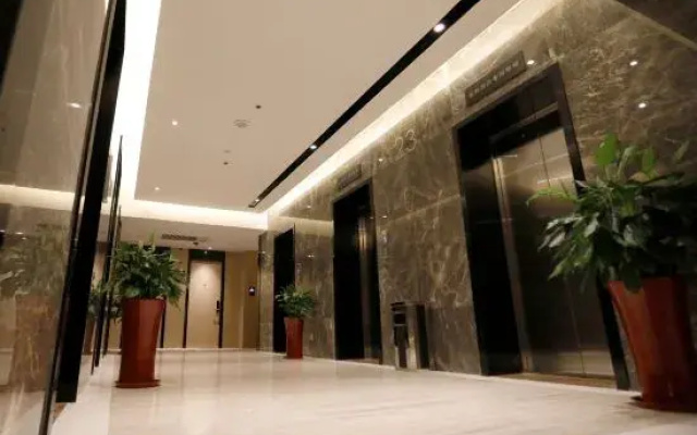 Lavande Hotel Shijiazhuang International Maoyi Cheng