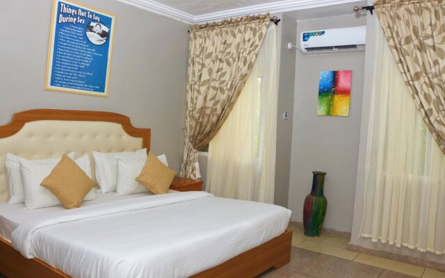 Jacaranda Suites