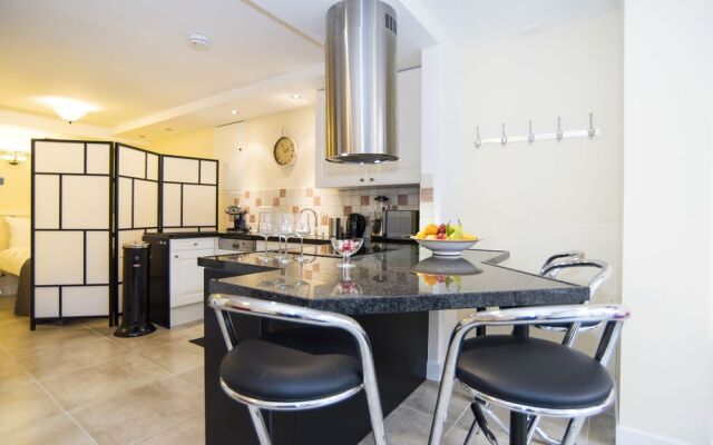 Midtown Hotel Triple Room