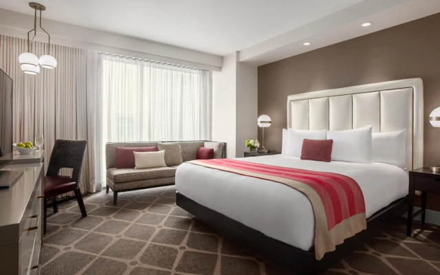 Hotel Commonwealth