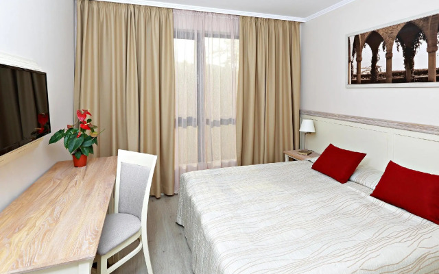 White Rock Castle Suite Hotel & SPA