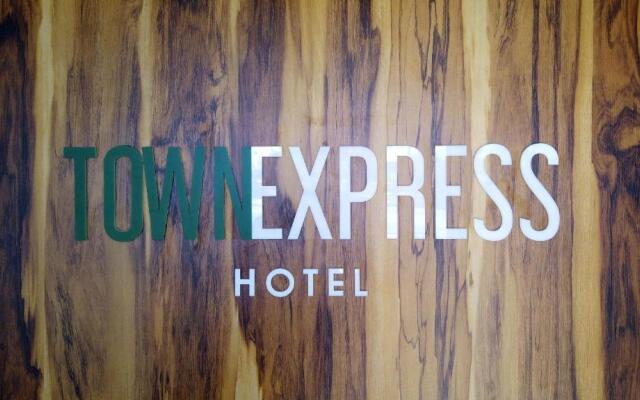 Hotel Town Express