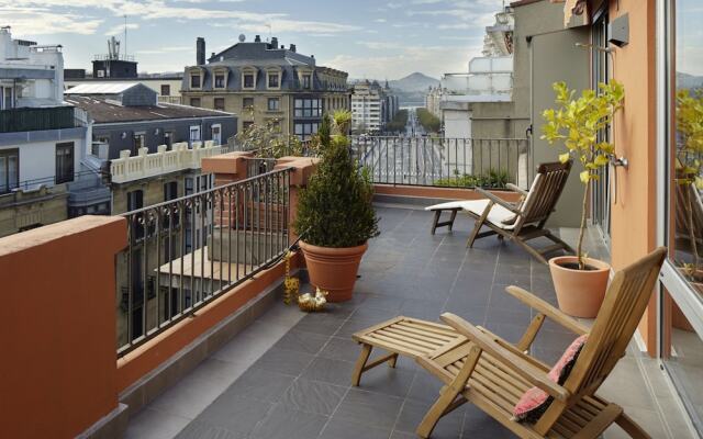 Gaindegi Apartment by FeelFree Rentals