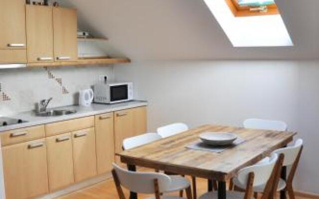 Guesthouse S
