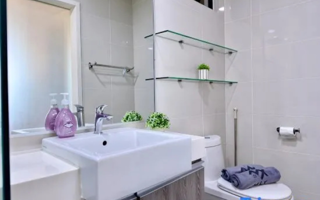 MidValley Southkey Mosaic 6-9pax Netflix-SmartTV70inch – Bathroom – Johor Bahru
