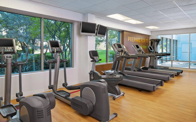 Sheraton Suites Chicago Elk Grove