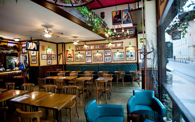 Lalahan Hotel