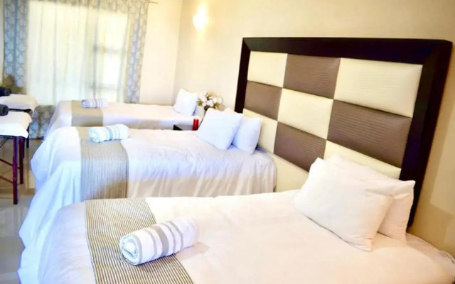 Asante Mountain Lodge