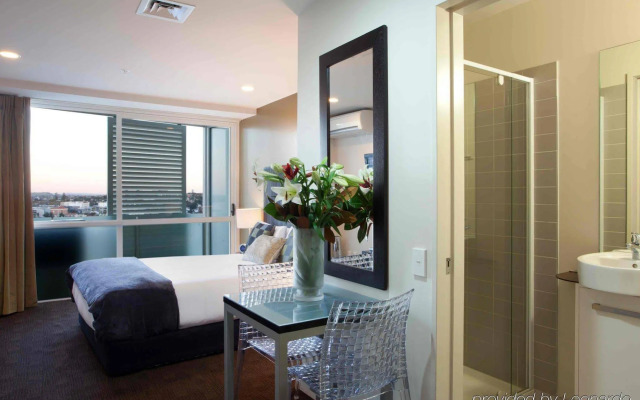 The Quadrant Hotel & Suites