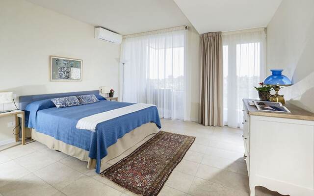 Modern Holidayhome in Noto With Pool