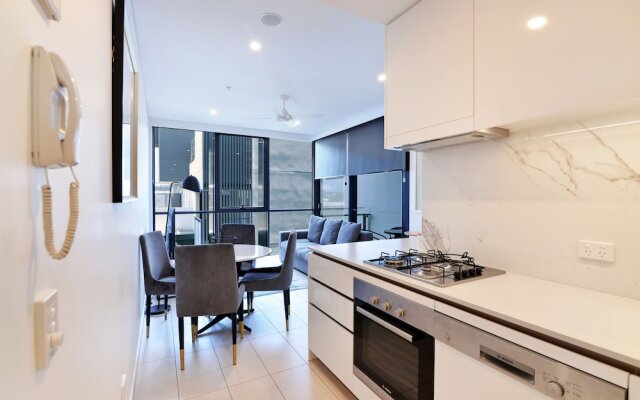 Hope Street Apartments by CLLIX