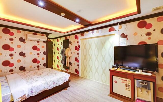 Yangju Aris Pension