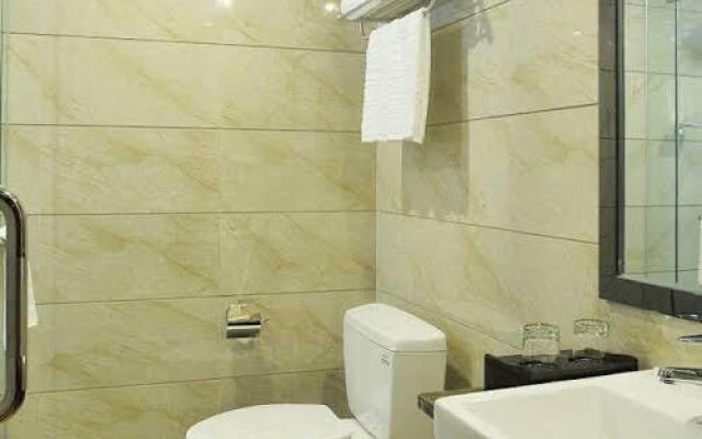 Yueyou Jiefangbei Branch