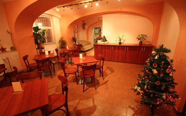 Aparthotel Susa