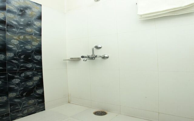 OYO 2289 Hotel Radha Palace