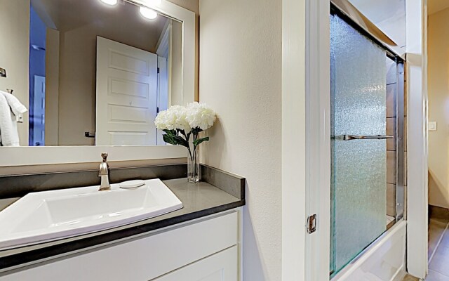 2217 Spicewood - 3 Br Home