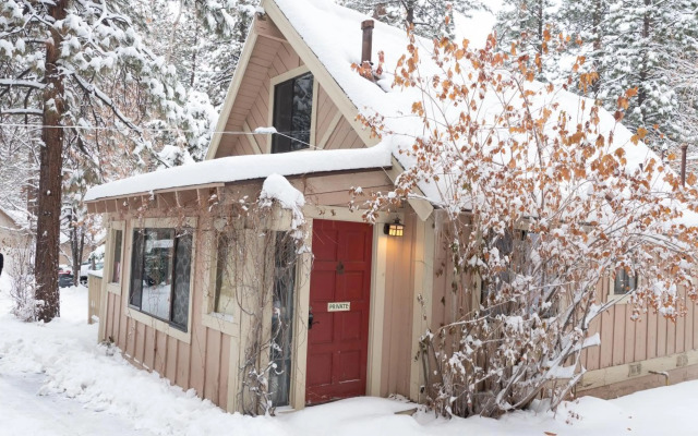 Sleepy Forest Cottages