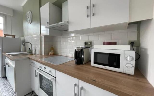 Chez Ca&Ro, Apt lumineux entre ville et mer