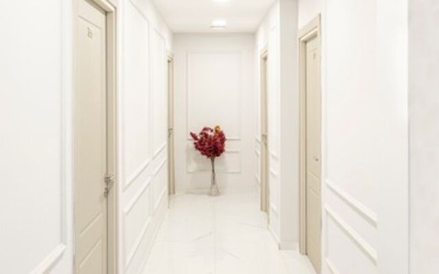 The Rent Tent Suite 23