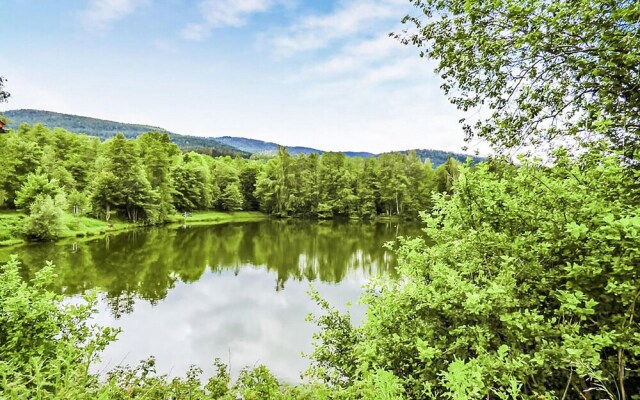 Stunning Apartment in Arrach With 2 Bedrooms