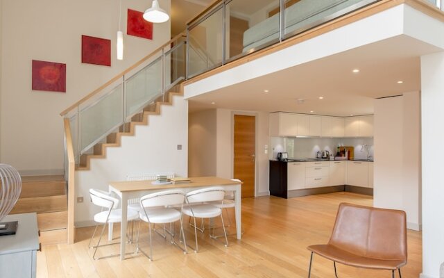 424 - Simpson's Loan Duplex Apartment