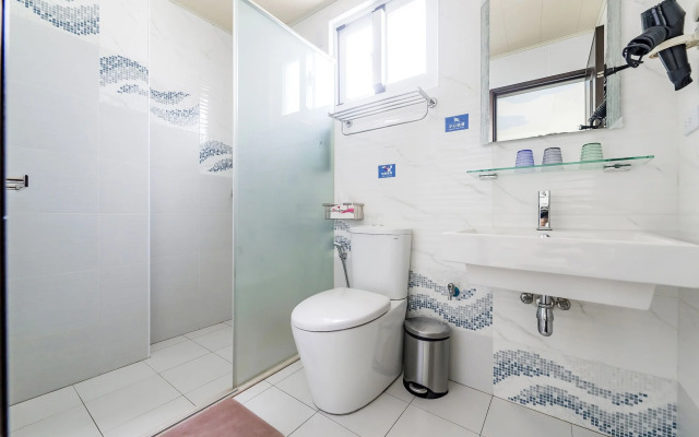 TT Blue B&B