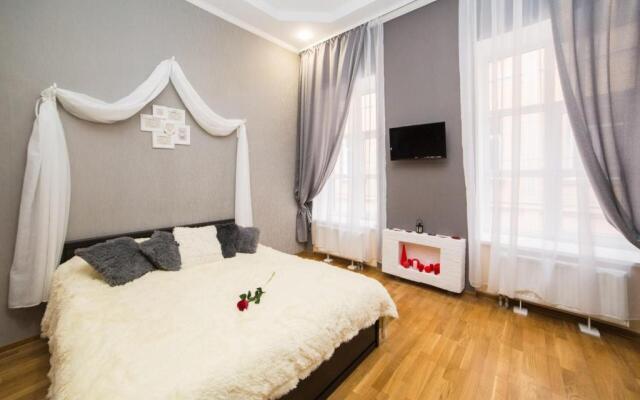 Apartment on Svobody