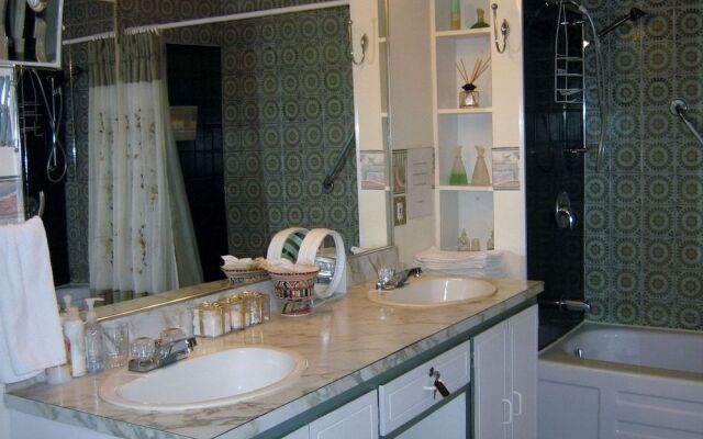 G?te de la Maison Canadienne