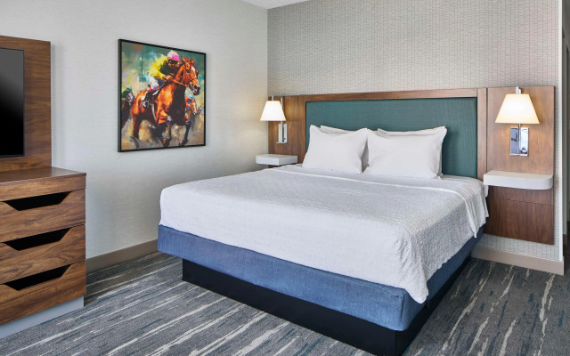 Hampton Inn & Suites Saratoga Springs Downtown