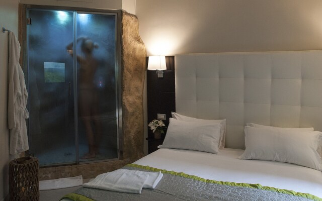 Roman Holidays Boutique Hotel