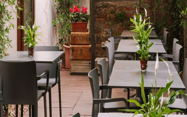 IH Hotels Venezia Salute Palace