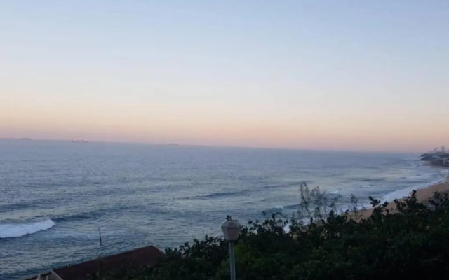 27 Umdloti Stunning sea views