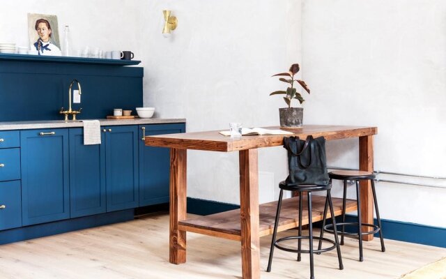 Lokal Hotel - Old City