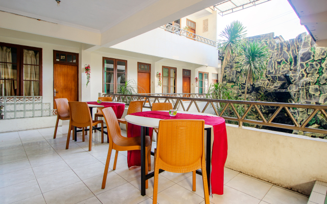 OYO 1683 Hotel Musafira Syariah