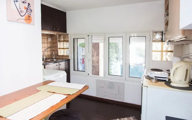 Cozy studio in keramikos